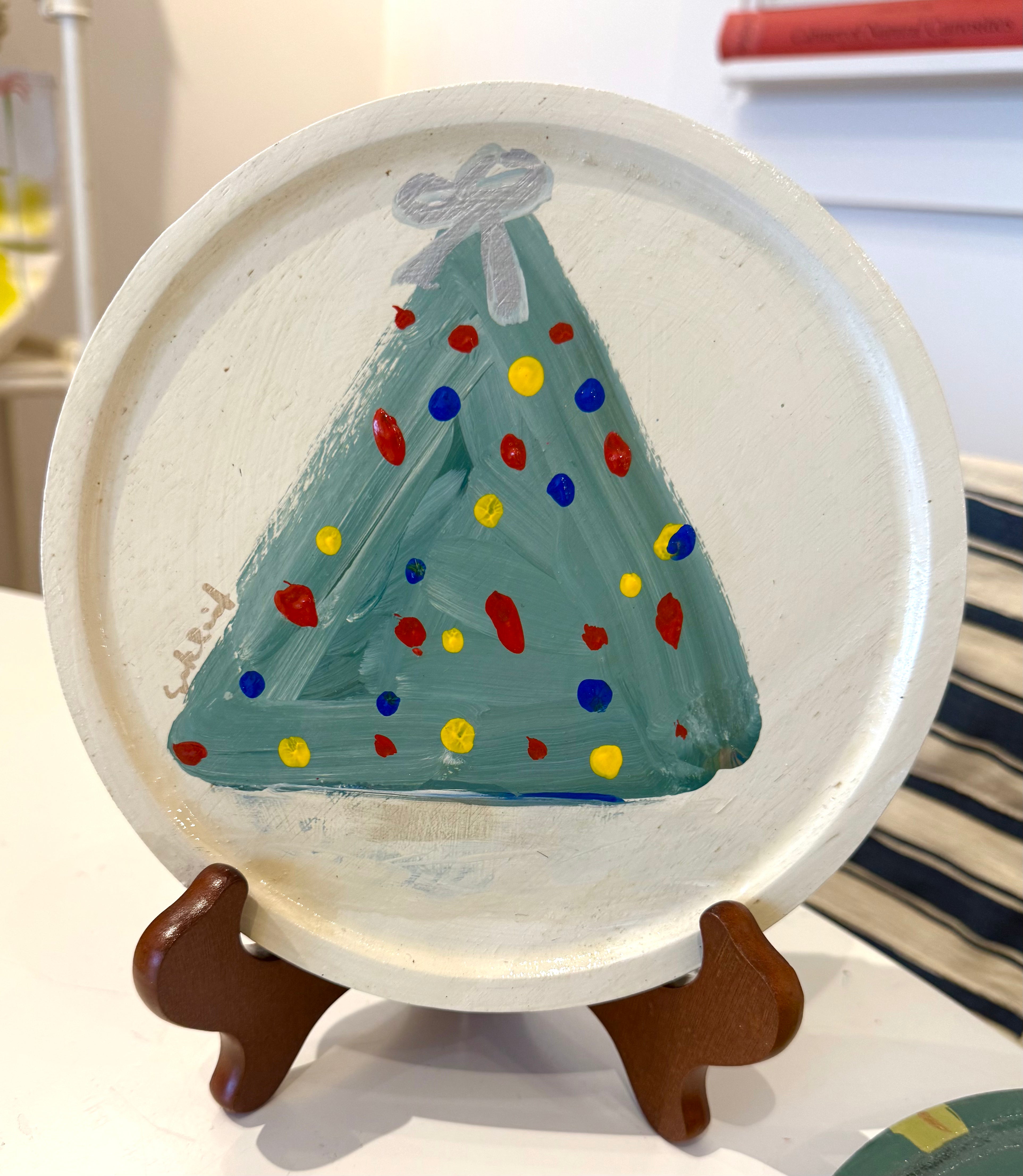 Christmas Tree Cream and Color